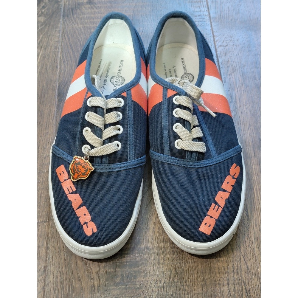 Chicago Bears‎ Bradford Exchange Sneakers Women 7 & Newhattan Bucket Hat Bundle